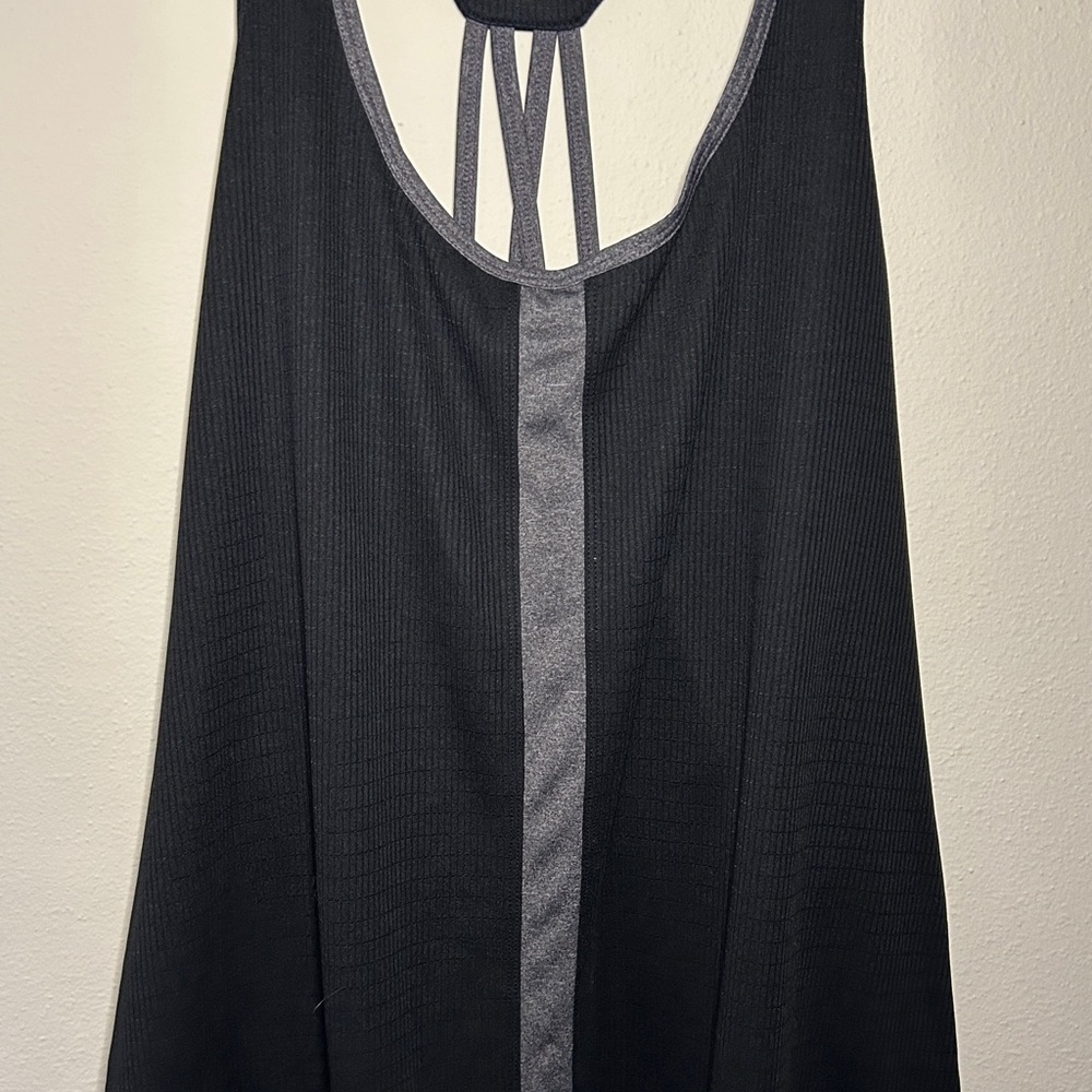 Avia XXL, like new, black and grey tank top